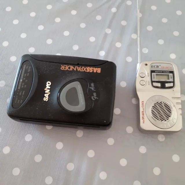 Lote 2 Radios ECB y Sanyo