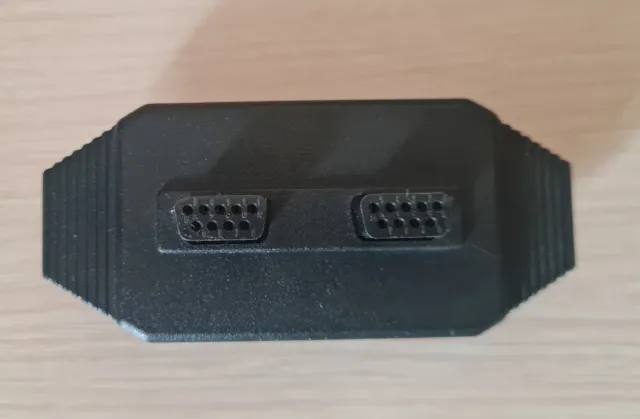 Adaptador 4 jugadores Sega Electronic Arts