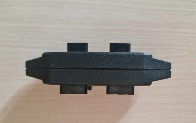 Adaptador 4 jugadores Sega Electronic Arts