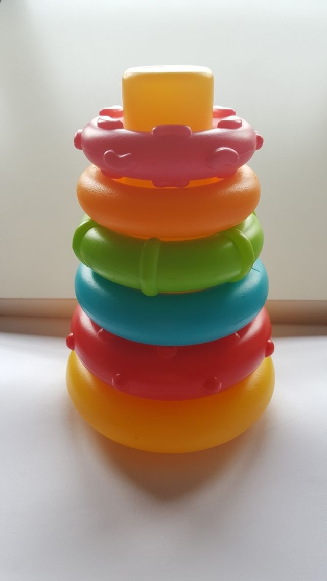 Cubo puzle de juegos y colores + Pirámide aros