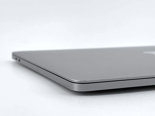 MacBook Pro 13" (2020) Apple M1 8 CPU/8 GPU núcleos - SSD 512Gb - 8GB RAM - Gris Espacial