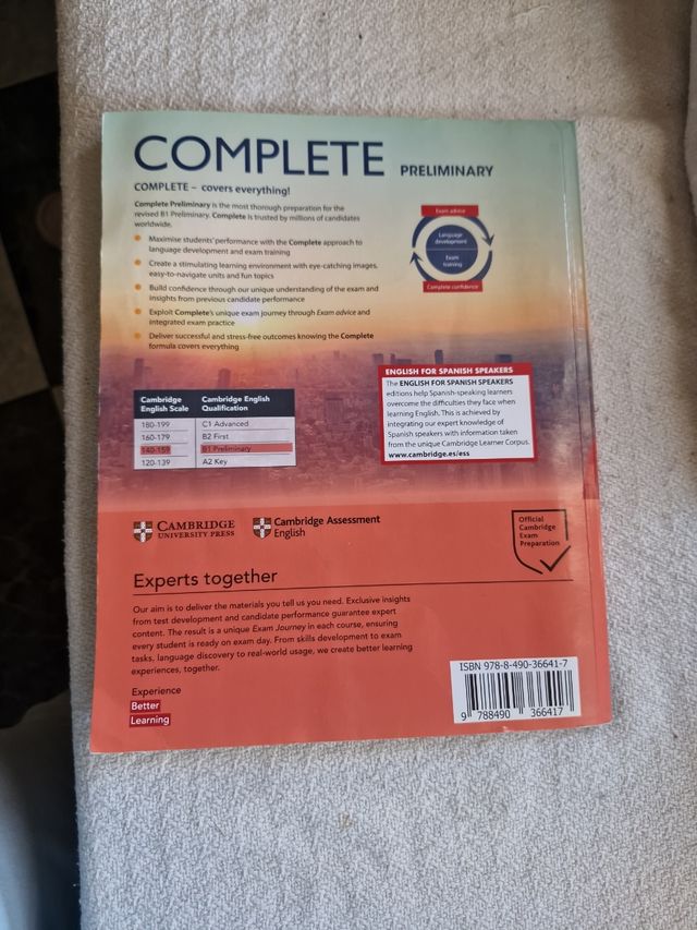 Complete Preliminary Student's Book without Ans...