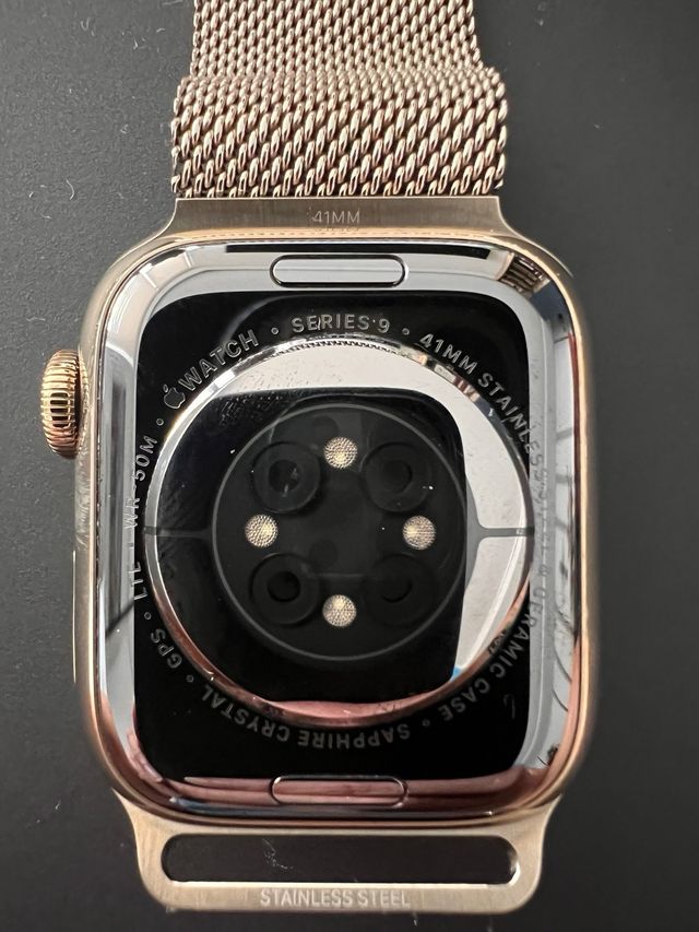 Apple Watch Series 9 Oro
