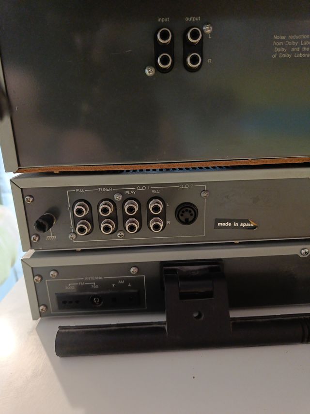 Equipo de sonido Saba