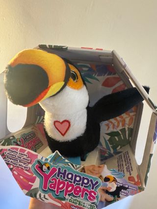 Happy Yappers Tucán Peluche Interactivo