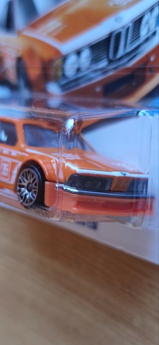 Hot Wheels BMW 635 CSi 2025 185/250