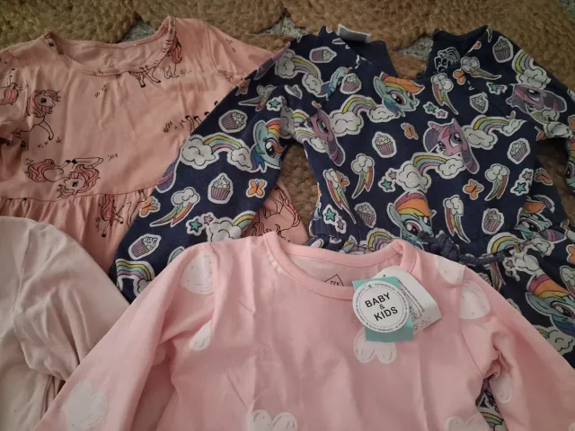 Lote 5 vestidos niña