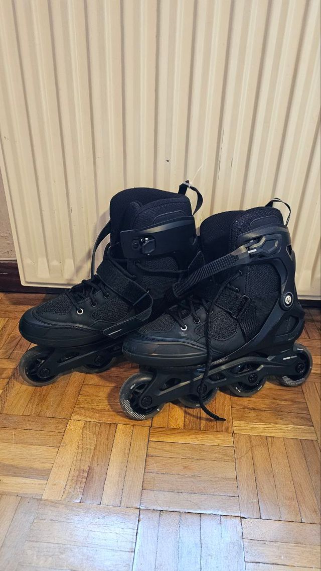 Patines en línea negros talla 43 marca OXELO