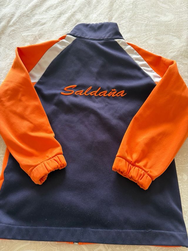 Chándal Colegio Saldaña Azul Naranja talla 6