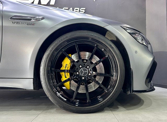 Mercedes-AMG GT 63S Coupé 4-MATIC+ 639cv