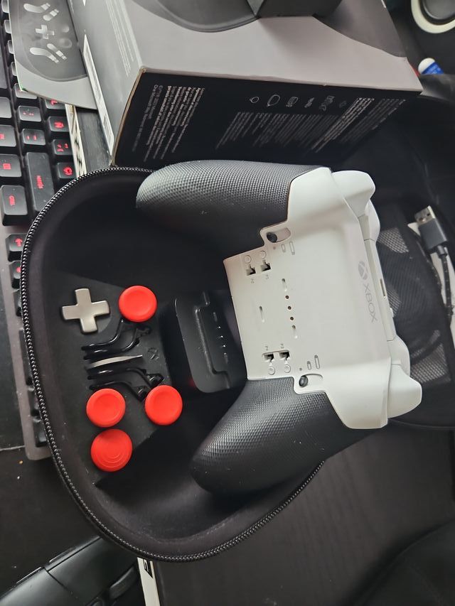 Mando Xbox Élite Series 2 Starfield