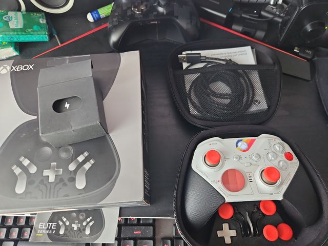 Mando Xbox Élite Series 2 Starfield