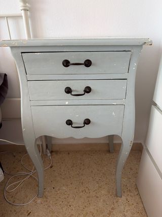 Comodini antichi, vintage.