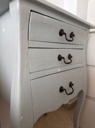 Comodini antichi, vintage.