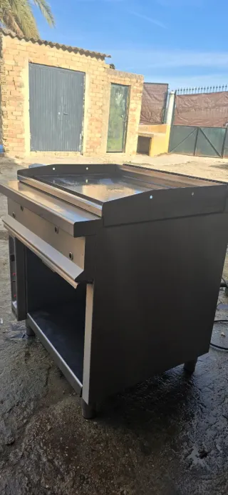 Plancha Repagas FT-72