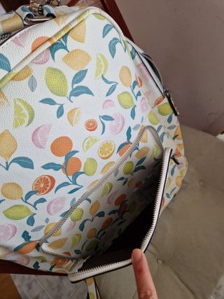 Mochila con estampado de cítricos