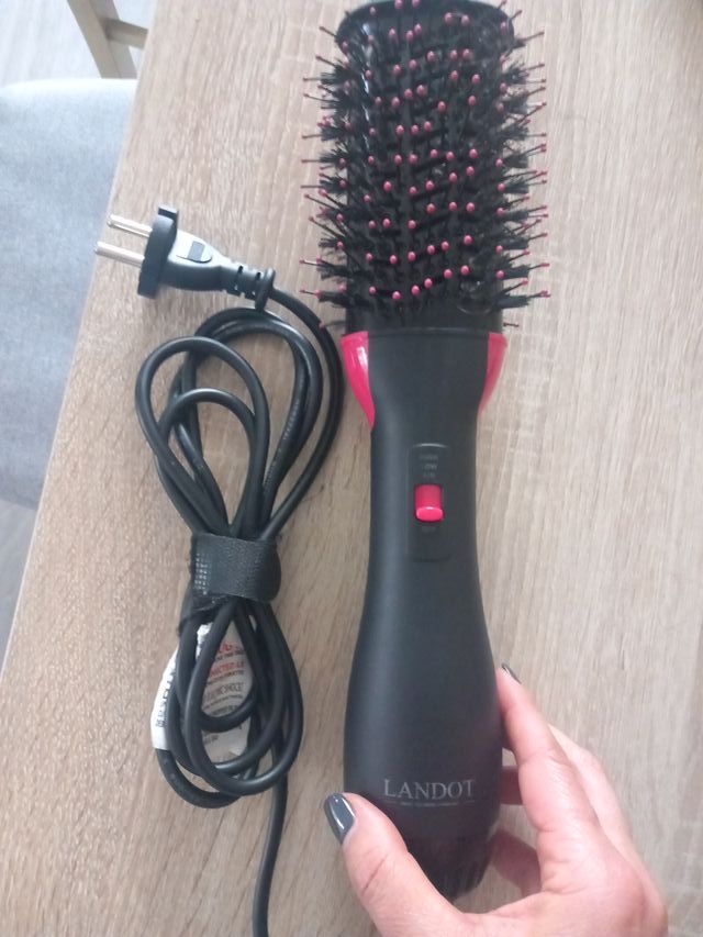 Cepillo Secador LANDOT Negro/Rosa