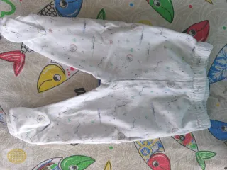 Casaco de malha cinza para bebé