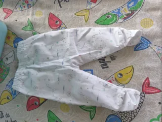 Casaco de malha cinza para bebé