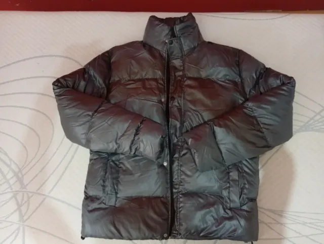 Abrigo acolchado gris !!! Está nueva!!!