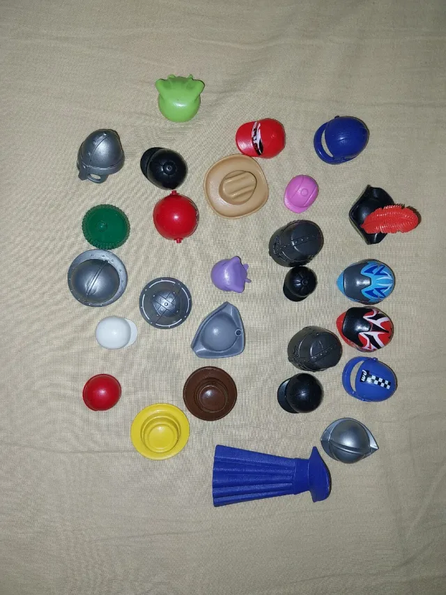 Lotes de Sombreros y Cascos Playmobil