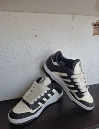 Adidas Beige/Negro