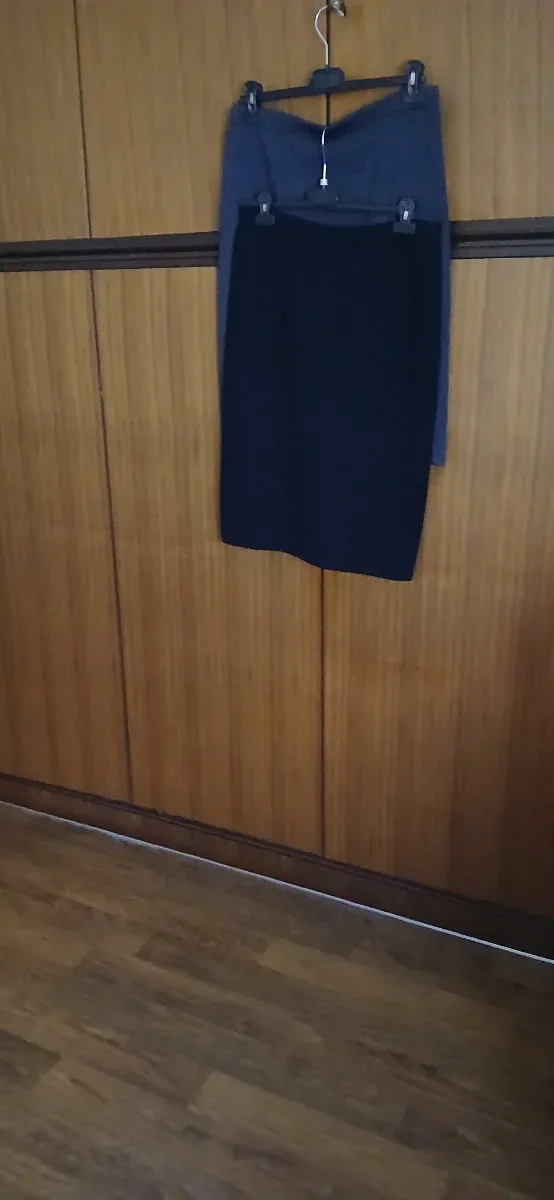 2 gonne in maglia pesante di lana