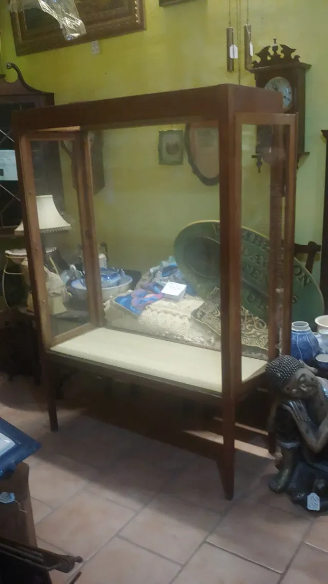 Vitrina Antigua Museo Madera Caoba
