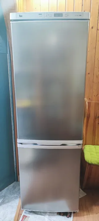 Frigorífico Teka plateado modelo NF 340 C