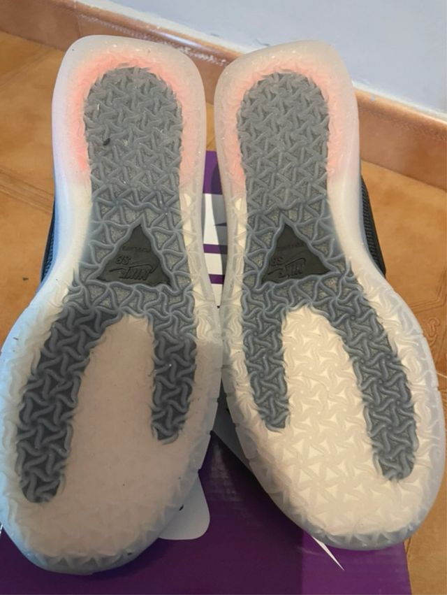 Nike SB PS8 Talla 40 Sin Uso