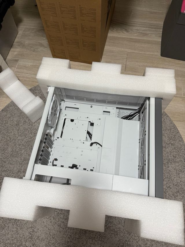 Caja PC Corsair 7000X RGB Cristal Templado