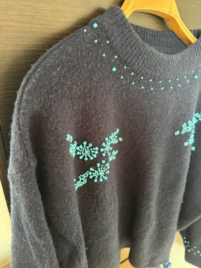 Jersey de Lana Azul con Perlas