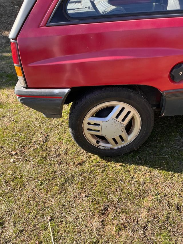 Coche Clásico Opel Corsa