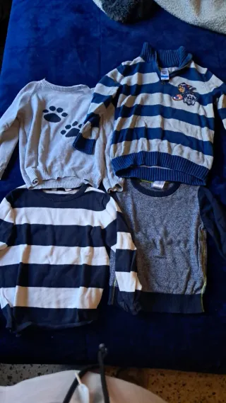 Conjunto chándal talla 3-4 niño