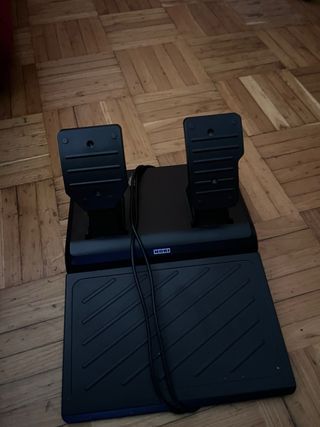 Volante Xbox Series X/S con pedali