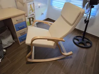 Hamaca de tela y madera beige