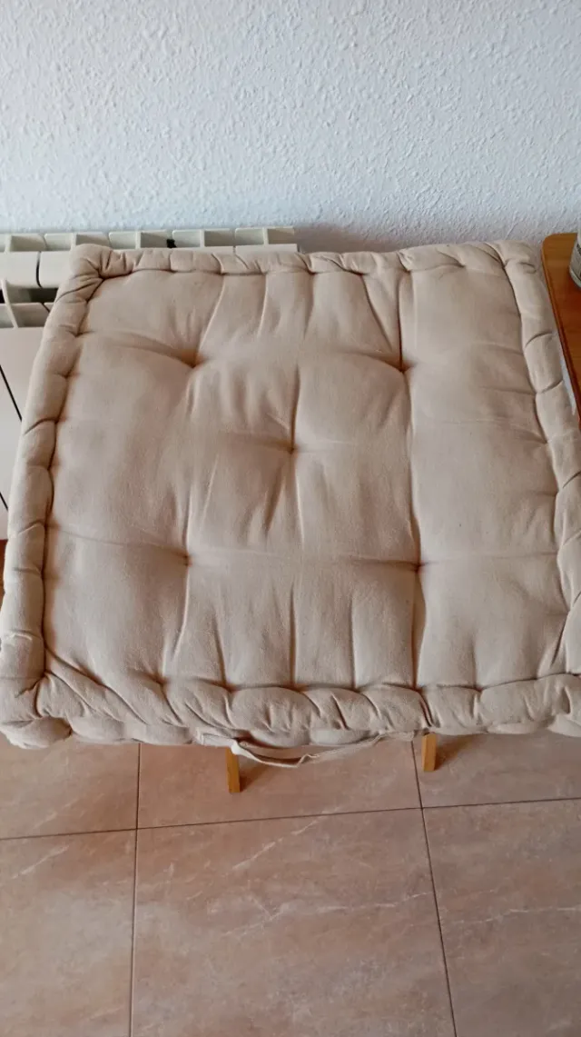 Cojines para palets (beige y gris)