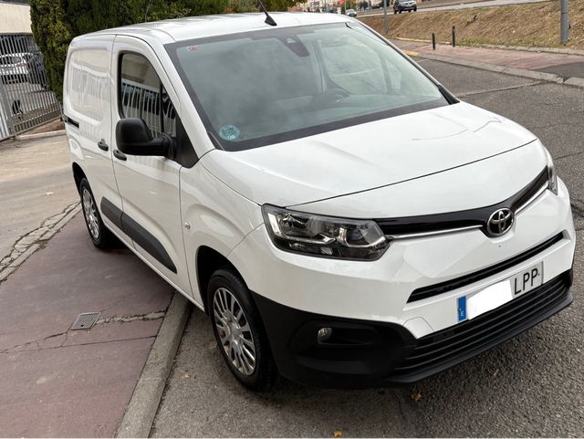 Toyota Proace City 2021