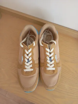 Zapatillas Makarthy Beige y Azul