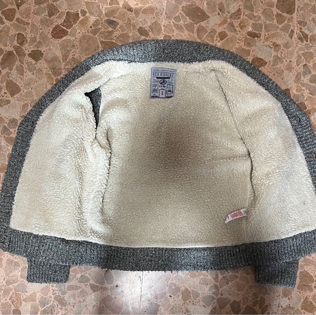 Cappotto in pelle di pecora rossa con aringhe taglia S