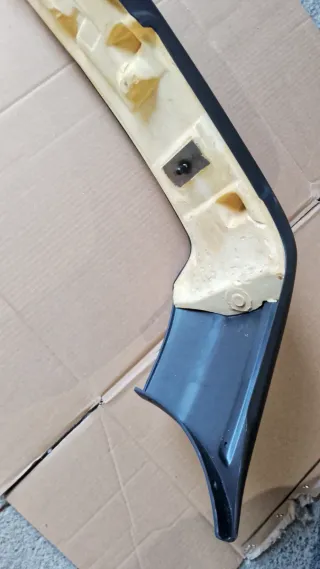 Parachoques Delantero Ford Fiesta MK3 sedan GHIA