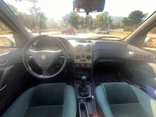 Alfa Romeo 146 2000