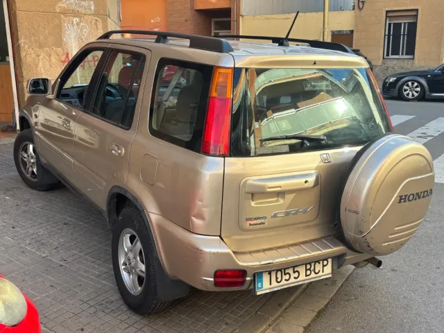 Honda CR-V 4x4 motor 2.0 (147 CV) año 2000, 148 km