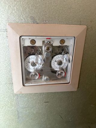 Caja Fuerte Metálica Gris y Verde Oliva