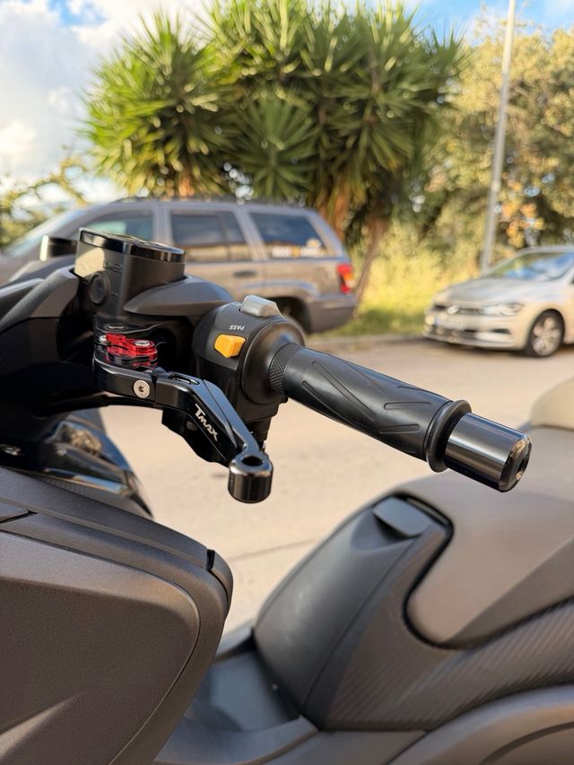 YAMAHA T-MAX 2014 530
