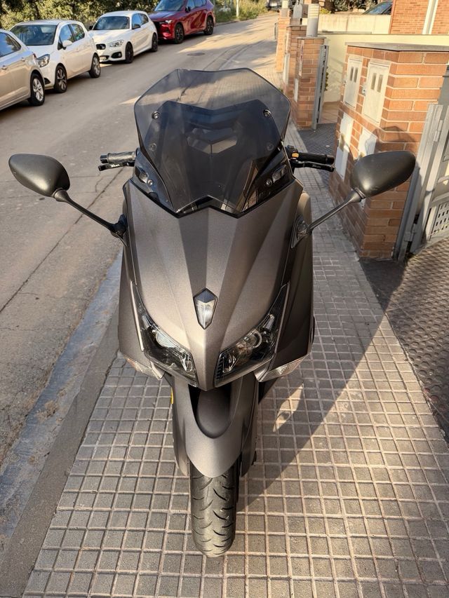 YAMAHA T-MAX 2014 530
