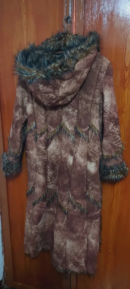 Abrigo de pelo estilo oso