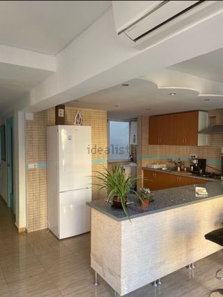 Habitación en piso de 3 habitaciones