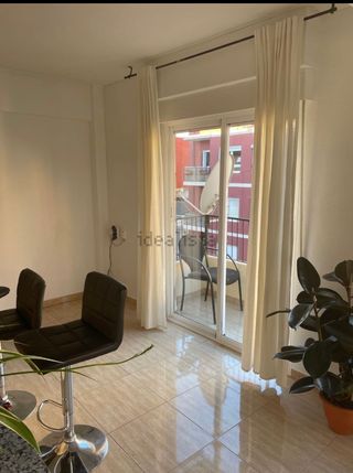 Habitación en piso de 3 habitaciones