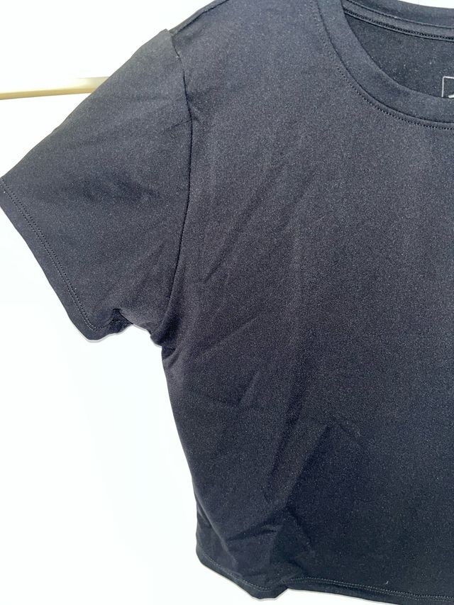 Camisetas deportivas beige y negra Primark